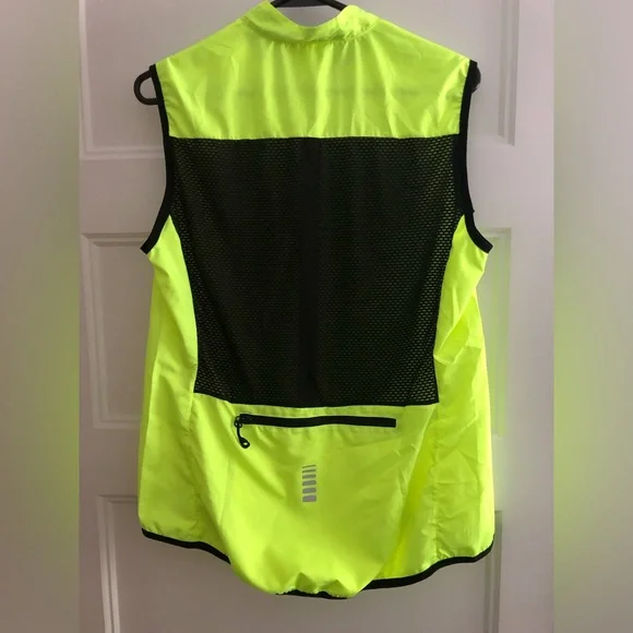 Yellow Sleeveless Jacket - Picture 2 of 7